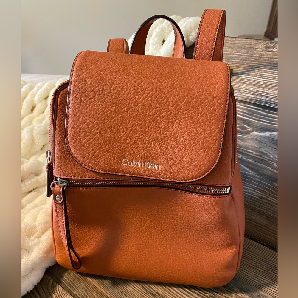 Calvin Klein Elaine Backpack | Coral